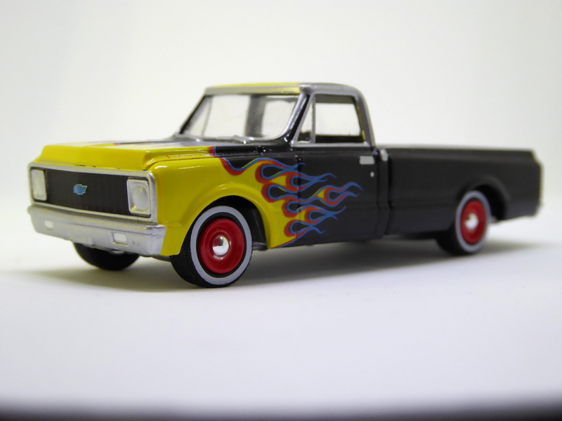 Illustration for article titled Hot Sixty 4th: Keep on Truckin' Thursday with a Black with Flames